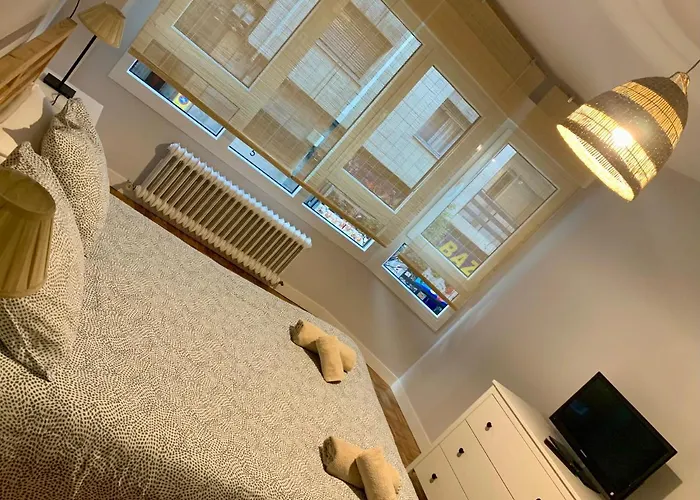 Con Garaje A Un Paso De La Playa * Gijon